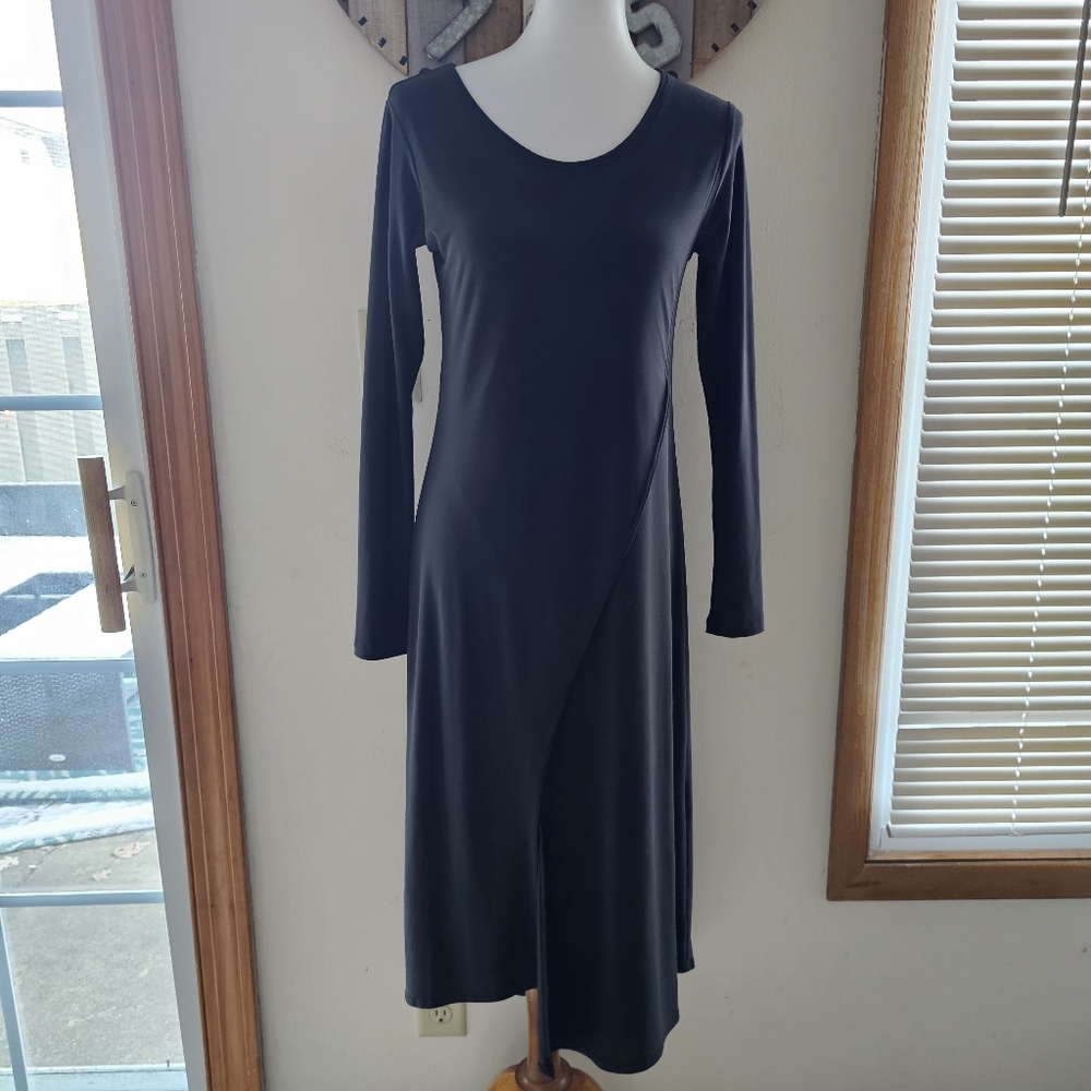 Sympli Size 6 Black Long Sleeve Midi Dress